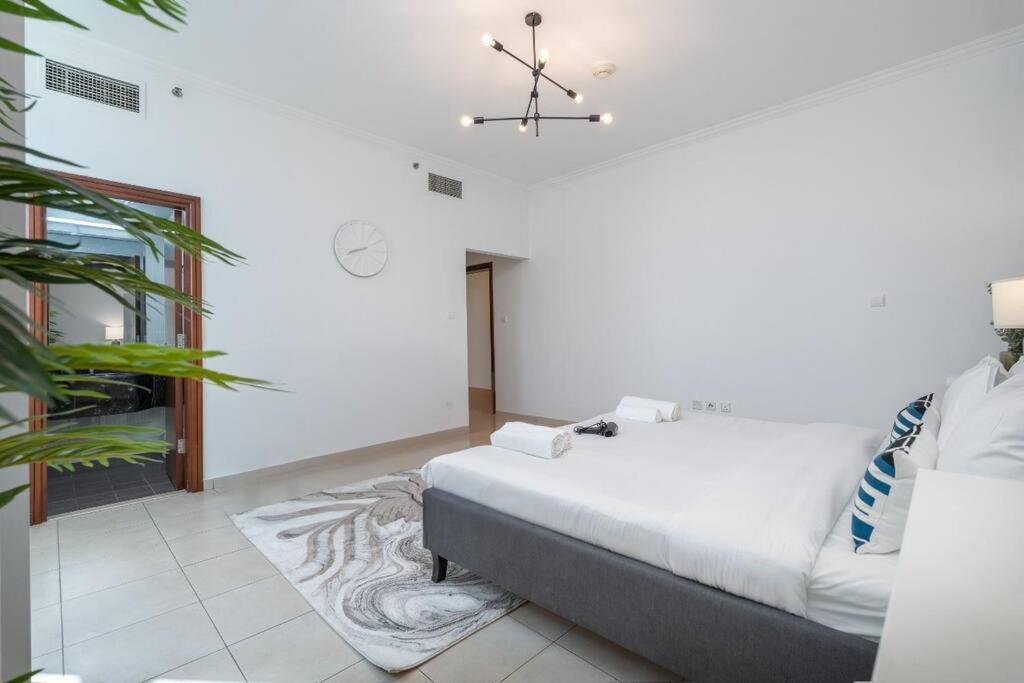 Apartment Havn - 2 Bedroom In Downtown, 10mins To Mall Dubai