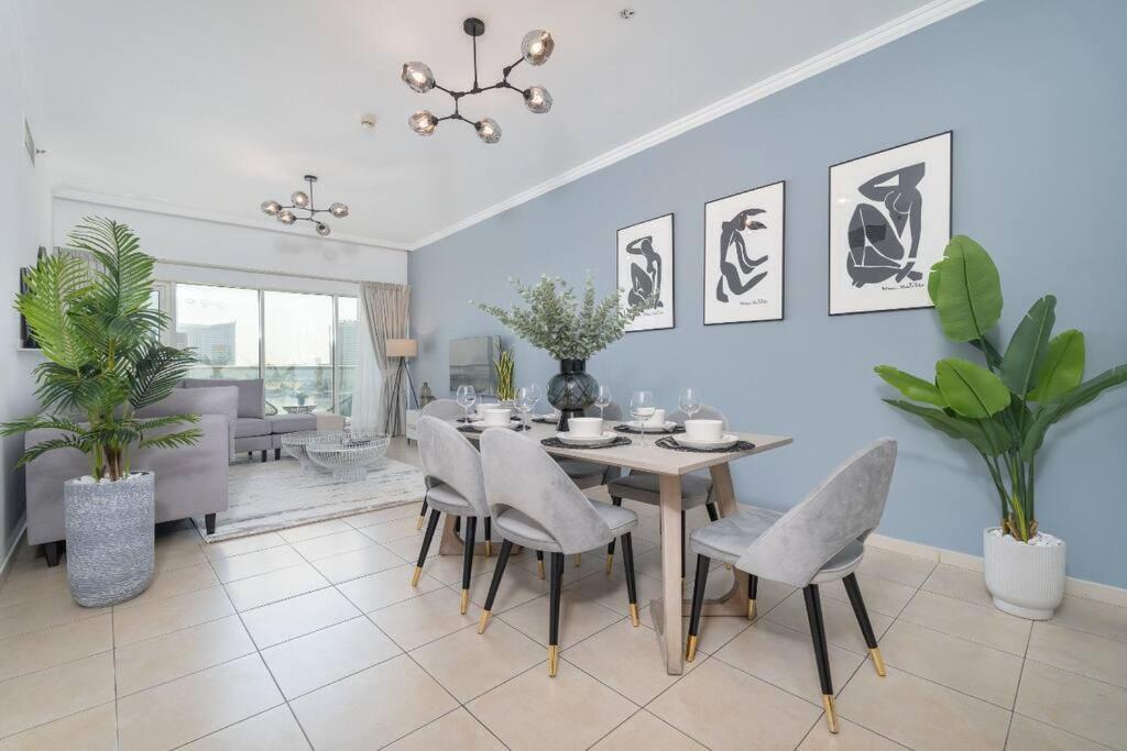 Havn - 2 Bedroom In Downtown, 10mins To Mall Apartment Dubai